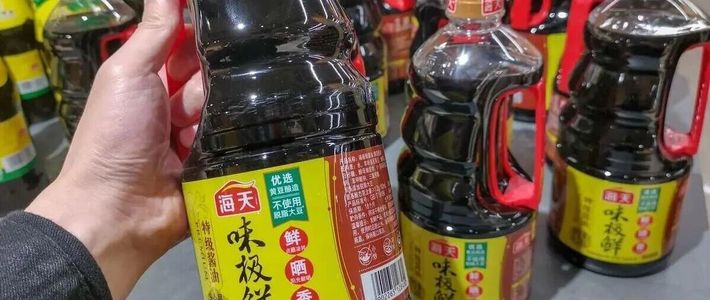 超市生抽别只会看“特级”！这个数字才是决定鲜不鲜的关键，很多人买错了