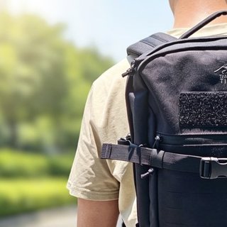 塔虎TT通勤背包23L体验：通勤户外全能战术双肩包