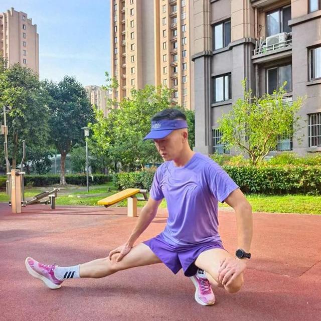 跑鞋到底能跑多久？大部分人只看外观，其实这个数才是真实寿命