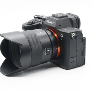 216克差64克价差近一倍!索尼35mm F1.8副厂平替到底值不值