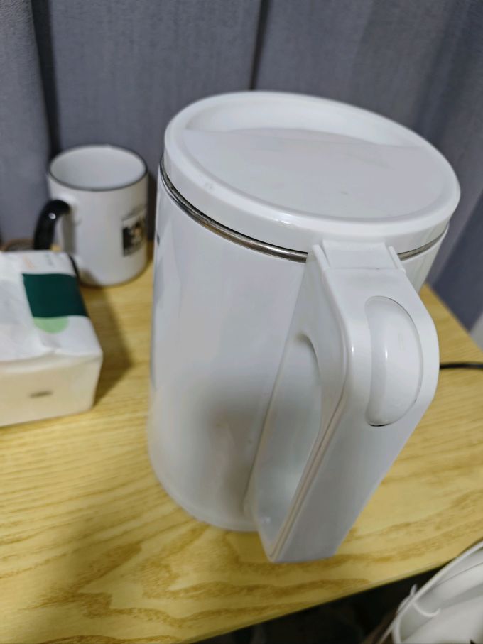 电水壶