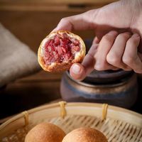 同样买鲜花饼，有人吃出幸福有人气炸，4步教你挑到正宗不踩坑
