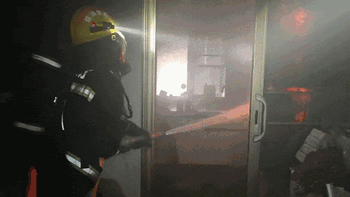 你家有格兰仕复古冰箱吗？美国已召回12.1万台，34起火灾1人死亡