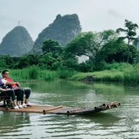 国内两大竹筏漂流目的地真实对比，选对不后悔