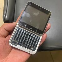2010年的侧旋方块机，如今被改成了复古游戏掌机