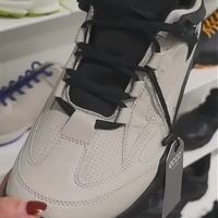 一双鞋从早高峰穿到周末步道，ECCO这双通勤户外通吃真的行吗