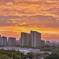 火烧云与扫街思路 | 手机摄影8.4日报