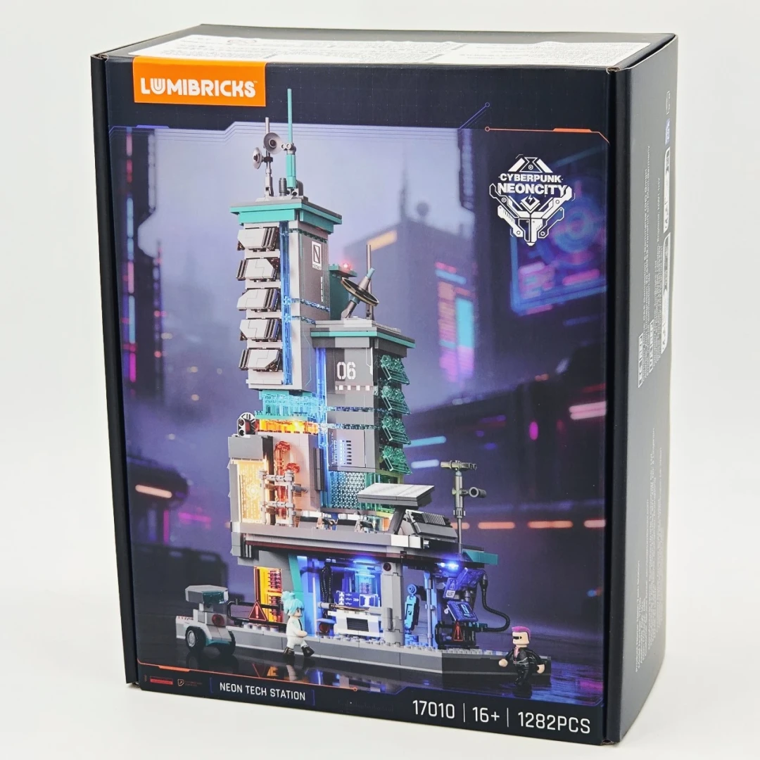 霓虹算力枢纽登场|Lumibricks 七月赛博朋克新作 —— 数据工作站 拼装体验分享