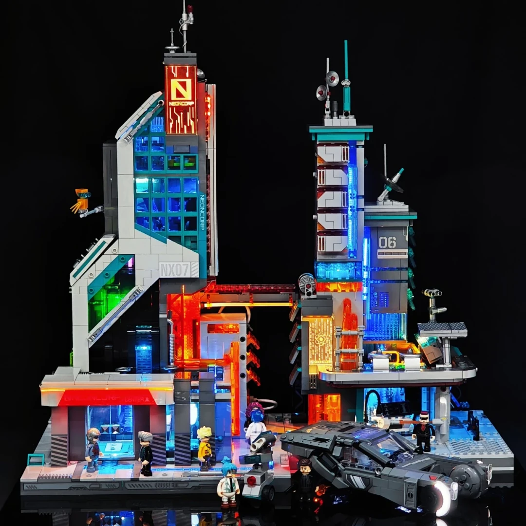 霓虹算力枢纽登场|Lumibricks 七月赛博朋克新作 —— 数据工作站 拼装体验分享