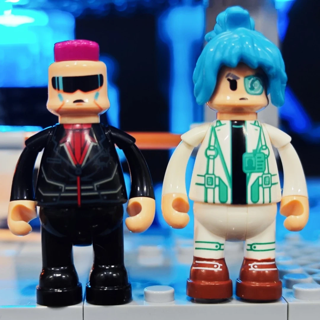 霓虹算力枢纽登场|Lumibricks 七月赛博朋克新作 —— 数据工作站 拼装体验分享