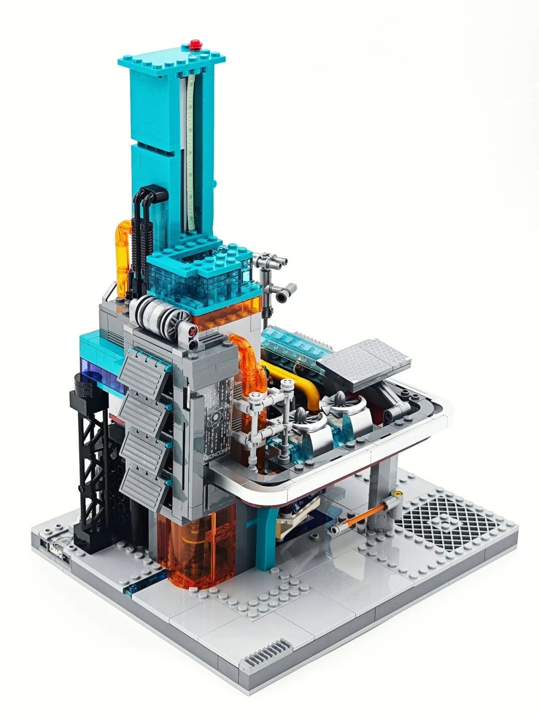 霓虹算力枢纽登场|Lumibricks 七月赛博朋克新作 —— 数据工作站 拼装体验分享