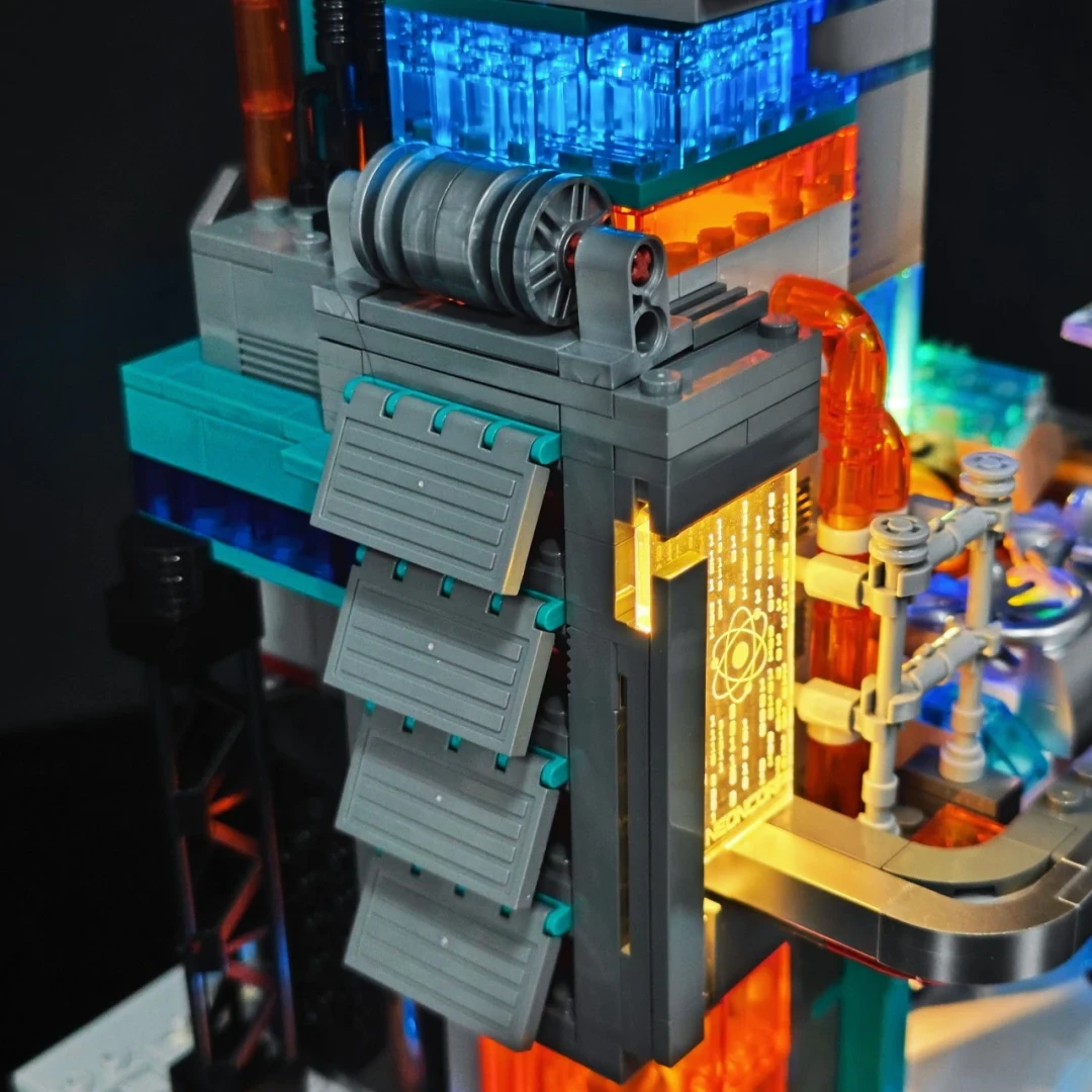 霓虹算力枢纽登场|Lumibricks 七月赛博朋克新作 —— 数据工作站 拼装体验分享