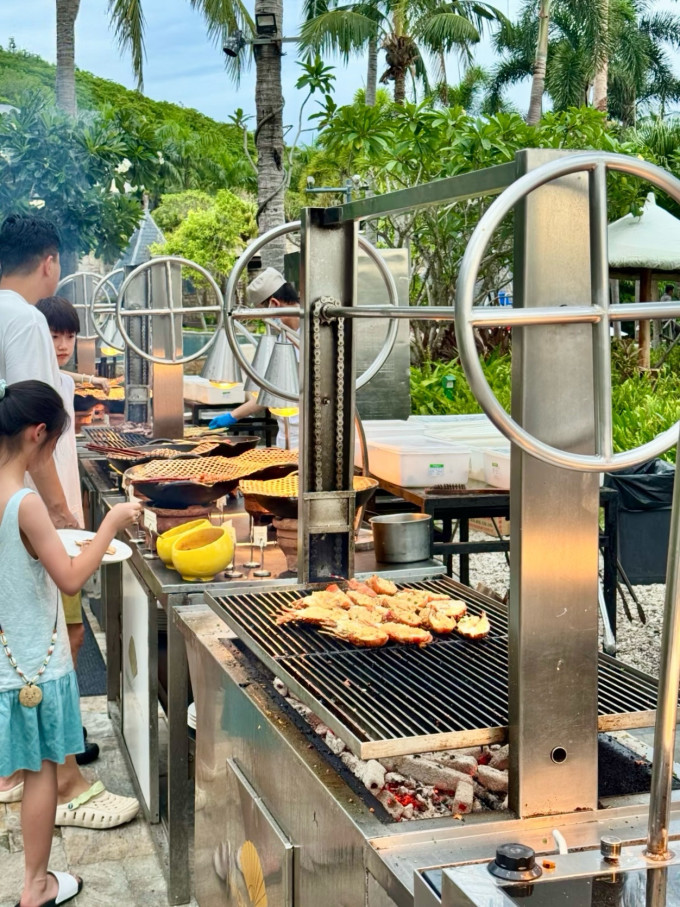聚会餐饮