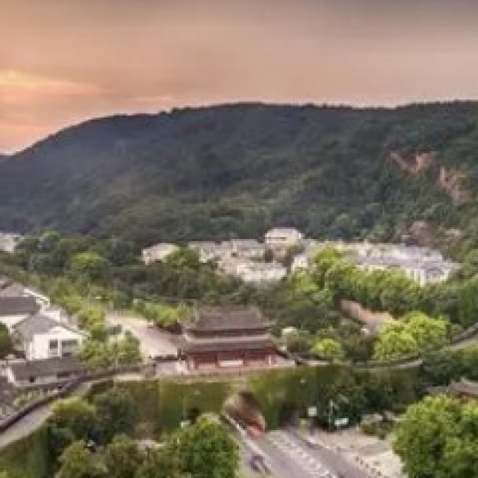 稻草人国内度假