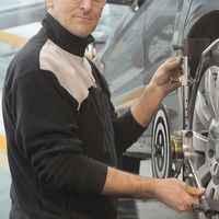 8月4日用车养车日报｜夏季高温用车5大误区你中了几个？车险避坑必看