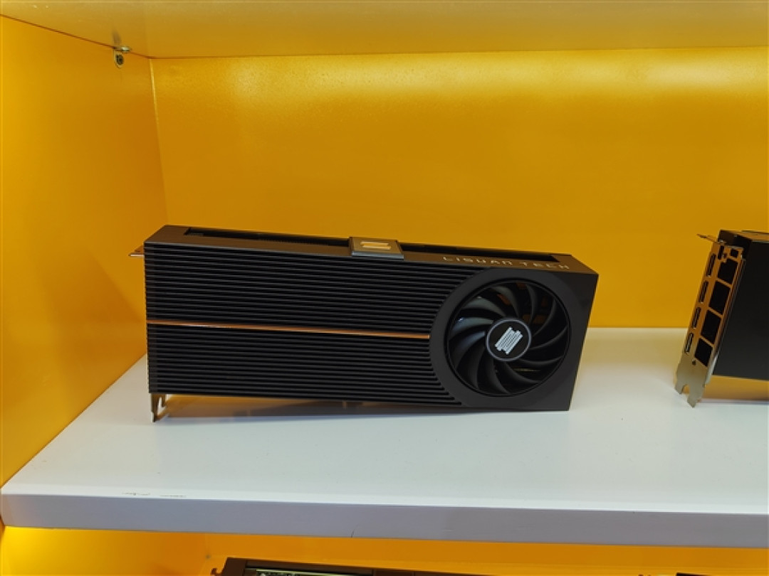 国产自研GPU从0到1破晓时刻！砺算首秀ChinaJoy：LX 7G100现场开跑黑神话