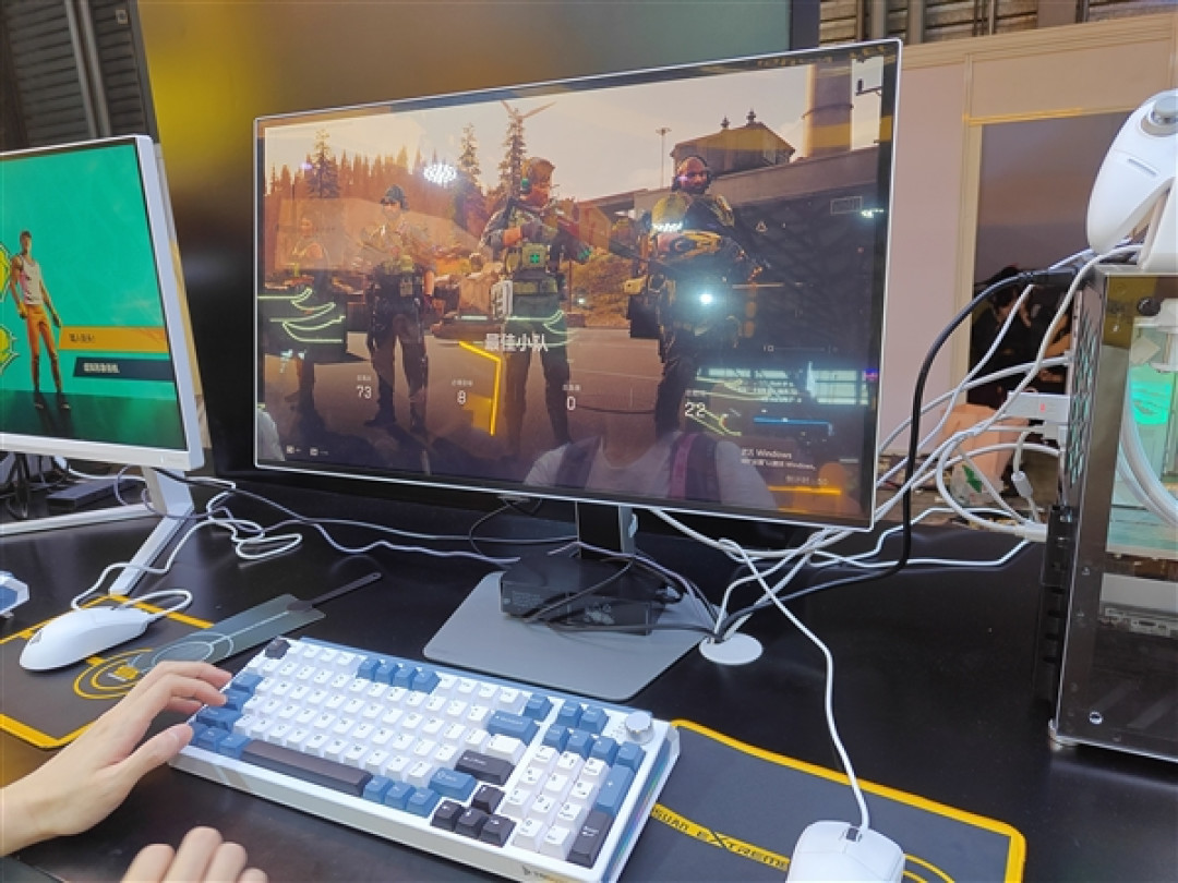 国产自研GPU从0到1破晓时刻！砺算首秀ChinaJoy：LX 7G100现场开跑黑神话
