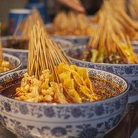 成都街头小吃还是老牌川菜馆？按这个逻辑选不踩雷