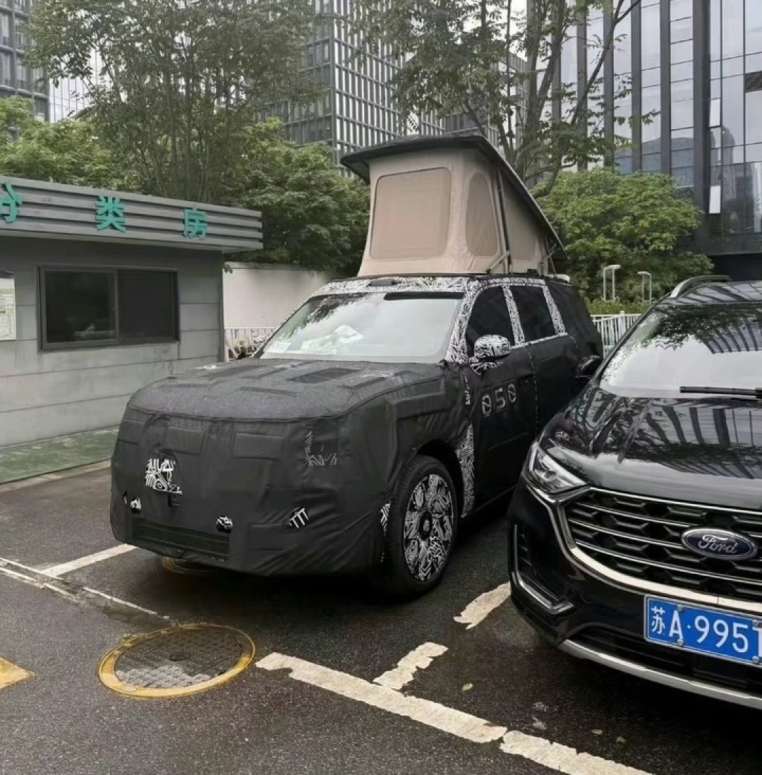 没有天花板的 G 敞篷版回来了, SUV 们正在争夺你的「情绪价值」