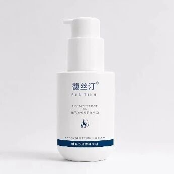 轻盈护发精油推荐：4 款热门产品配方与体感深度解析