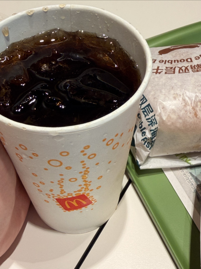 麦当劳小吃快餐