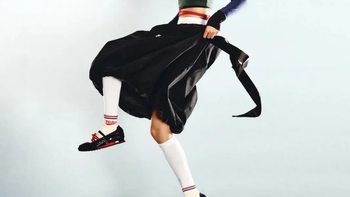 2026Nike弹簧玛丽珍vs adidas薄底经典！运动大牌集体盯上的这双怎么选
