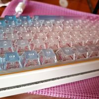 我的桌游好搭子之VGN霓虹超竞版磁轴键盘