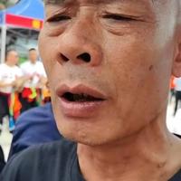 日均3000人排队，62岁老板却拒做网红店：这热度没意义，我只想安稳卖鸡