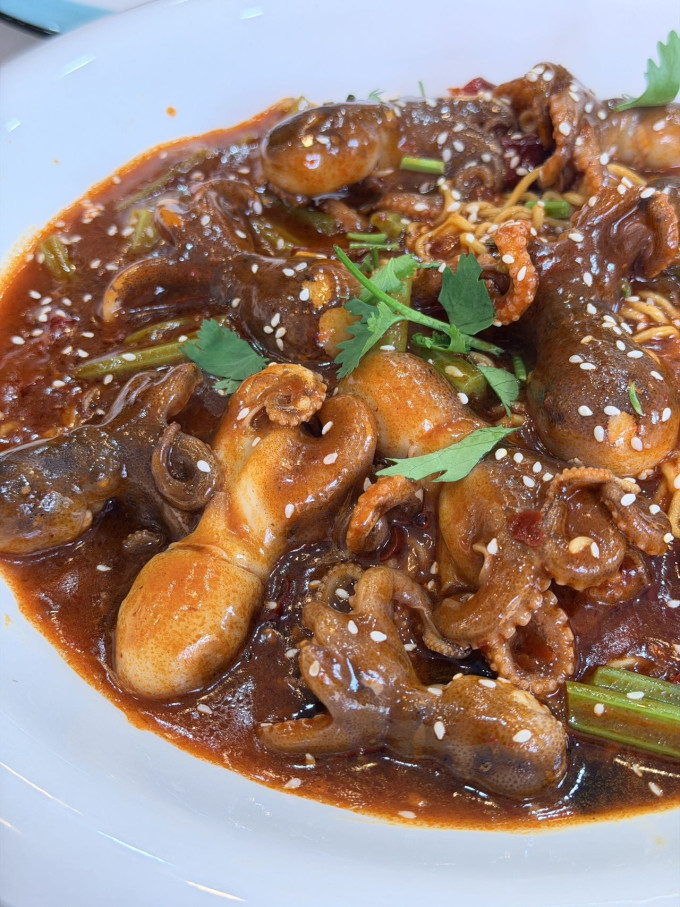 聚会餐饮