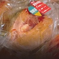 给盒马、星巴克供货的面包大厂，都自己开店了？