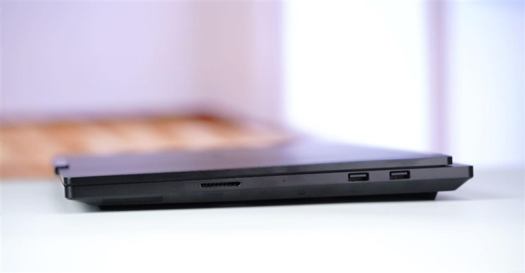 聚焦超级工程与科研生产力!Lenovo P16v 2026工作站评测:NVIDIA RTX PRO Blackwell加持 物理断网跑AI