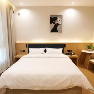 两百块买智能音箱？小爱、天猫精灵、小度到底谁更值？内行人一文讲透