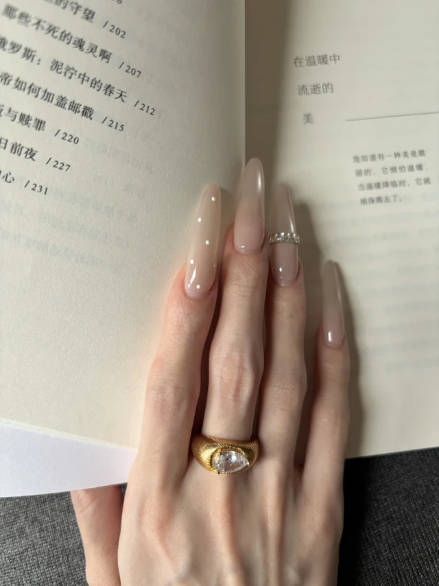 淡淡的