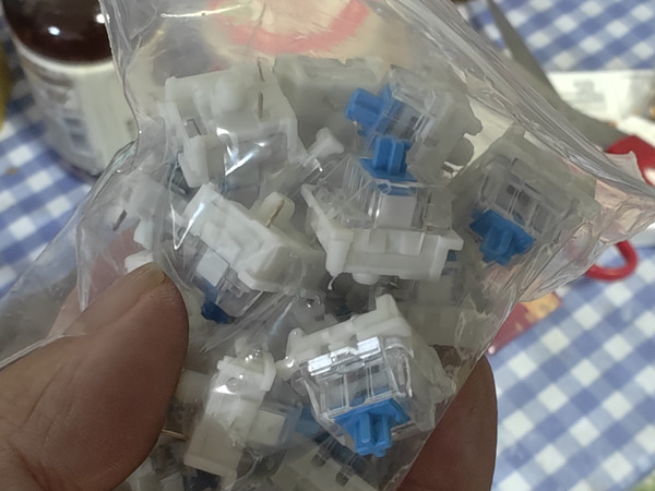 白菜价格青轴轴体