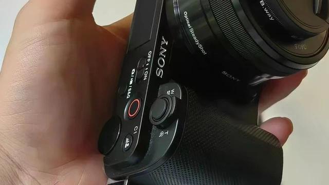 ZV-E10到手先别急着拍！90%的人踩了这6个坑，难怪出片又黄又灰