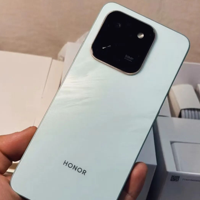 849元起7000mAh+IP65防水，千元机续航天花板来了