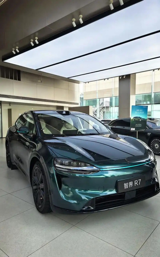 阿维塔新能源车