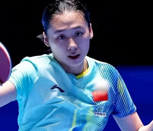 国乒上半区失守！19岁小将逆转伊藤美诚，21岁新星首轮出局，惊喜与苦涩并存