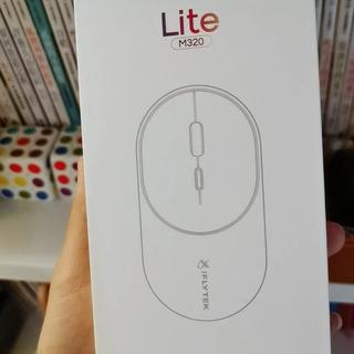 40条AI鼠标视频,32条零赞:翻完全网软文和真实吐槽,这钱到底该不该花