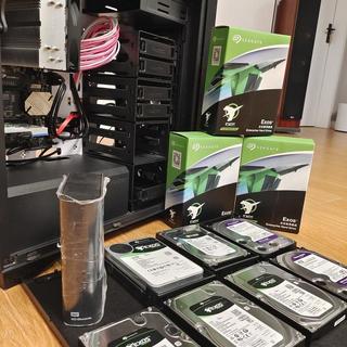 闲鱼淘NAS硬件避坑指南：500块搞定私有云