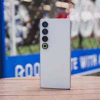 魅族机主换电池的窗口期在倒计时：在保免费换要健康度低于80%，过保报价200元，改大容量280元，三条路四个坑一次算清