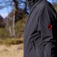 40亿收购、户外穿搭 | MAMMUT/猛犸象8.13日报