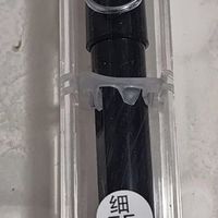墨绿色钢笔的陪伴与情感