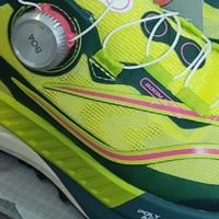 李宁的卢Pro：越野与路跑完美结合