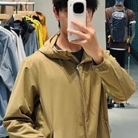 冲锋衣选购指南：防水透气全解析