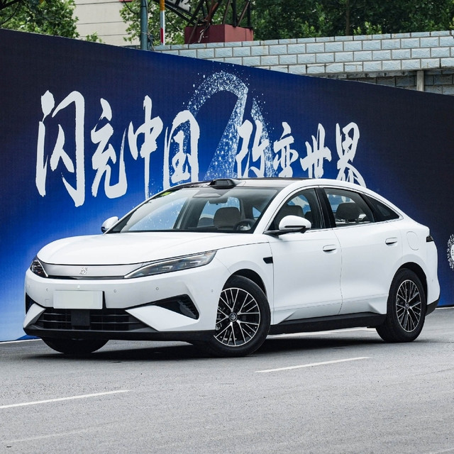9.99万起！比亚迪秦MAX杀入B级市场，凯美瑞还怎么卖？