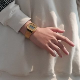 TMZ名人平价手表榜13个里9个是卡西欧：冲大佬同款前，先算清这几笔账