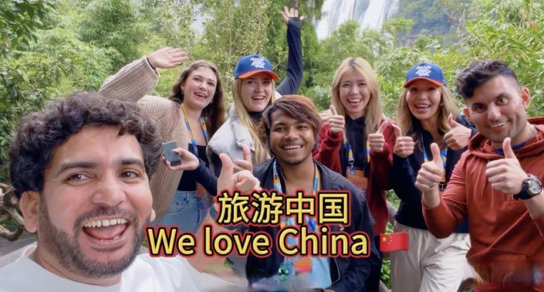 不只是长城故宫,现代中国的便利与“反差感”正让海外游客着迷