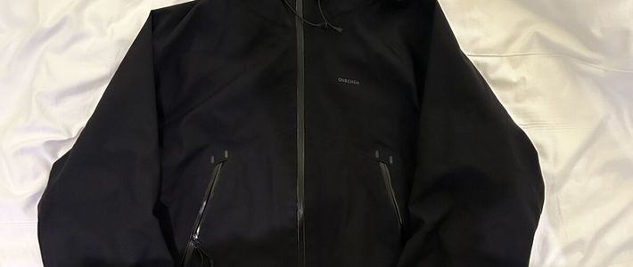 600多条评论吵「冲锋衣闷」：早秋首购先认清三种壳，再选品牌