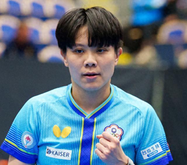 日本组合夺冠升世界第一，国乒女双大满贯首次无牌
